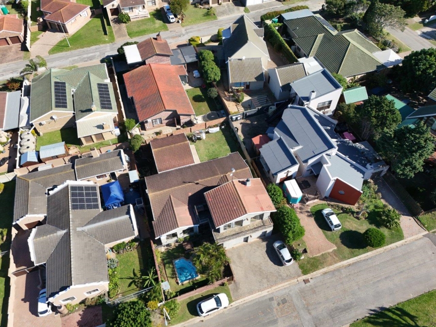 4 Bedroom Property for Sale in Noorsekloof Eastern Cape